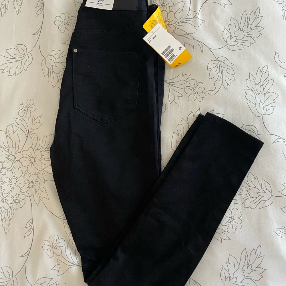 H&M black pants
